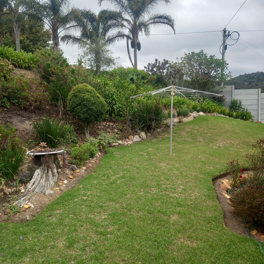 3 Bedroom Property for Sale in Groot Brakrivier Central Western Cape